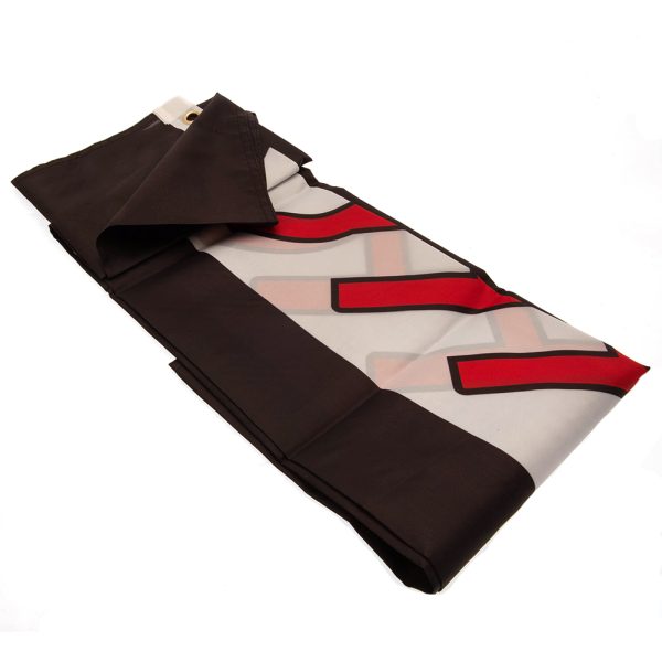 Fulham FC Core Crest Flag - Image 3