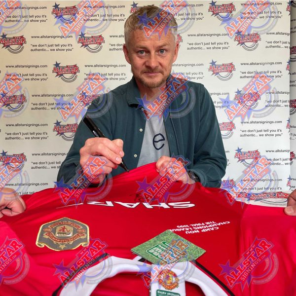 Manchester United FC 1999 Solskjaer & Sheringham Signed Shirt & - Image 2