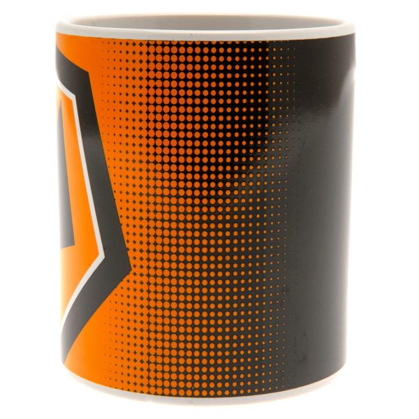 Wolverhampton Wanderers FC Halftone Mug - Image 2