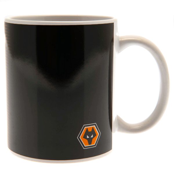 Wolverhampton Wanderers FC Halftone Mug - Image 3