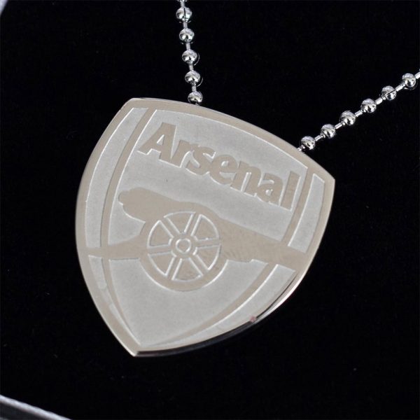 Arsenal FC Stainless Steel Large Pendant & Chain - Image 3