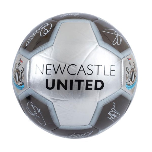 Newcastle United FC Sig 26 Skill Ball - Image 2