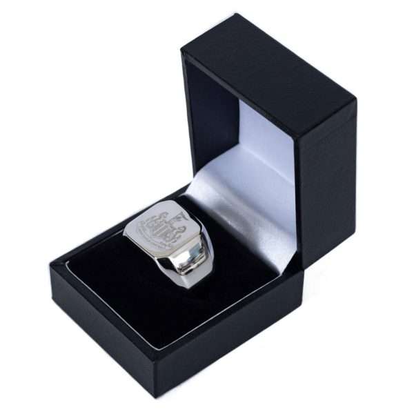 Newcastle United FC Square Signet Ring Large - Image 2