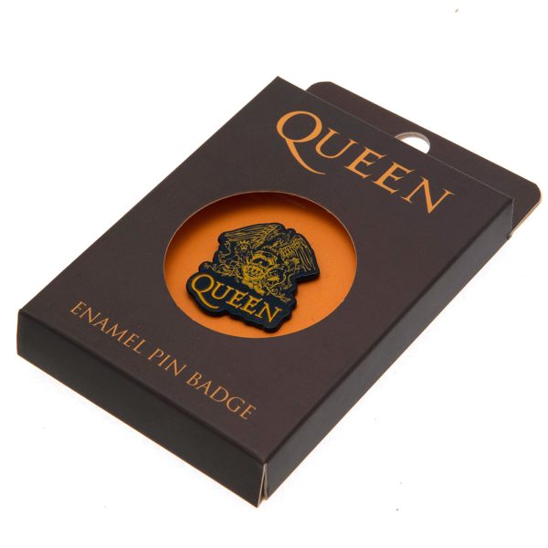 queen pin badge