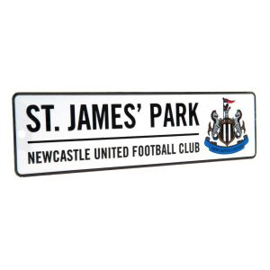 newcastle united fc window sign