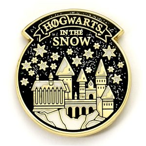 harry potter hogwarts winter greetings card with badge