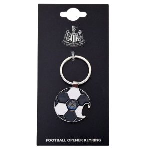 tm 05850 newcastle united fc metal bottle opener keyring 1.jpg
