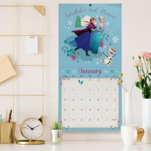 tm 07013 frozen square calendar 2026 2.jpg