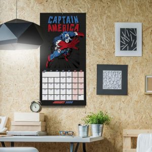 tm 07024 marvel comics square calendar 2026 2.jpg