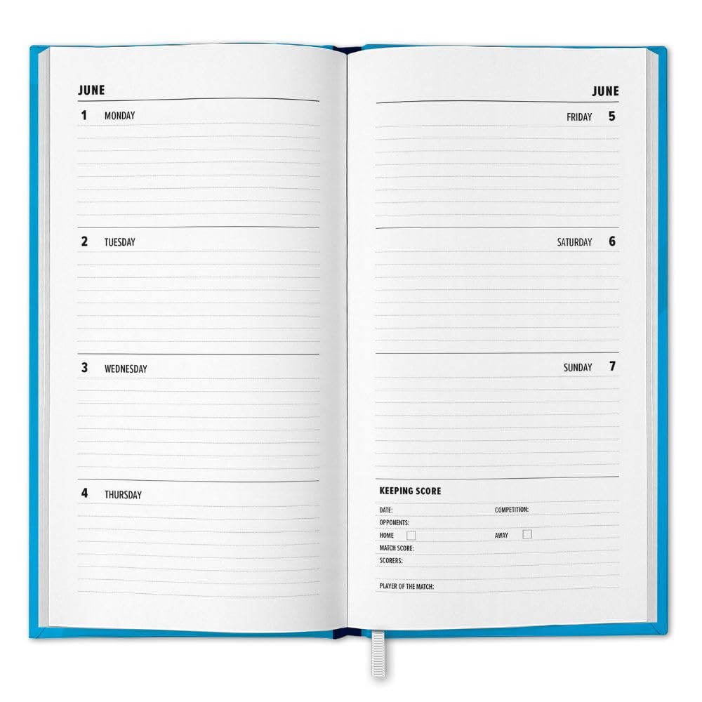 tm 07154 manchester city fc slim diary 2026 1.jpg