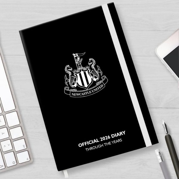 tm 07164 newcastle united fc a5 diary 2026 3.jpg