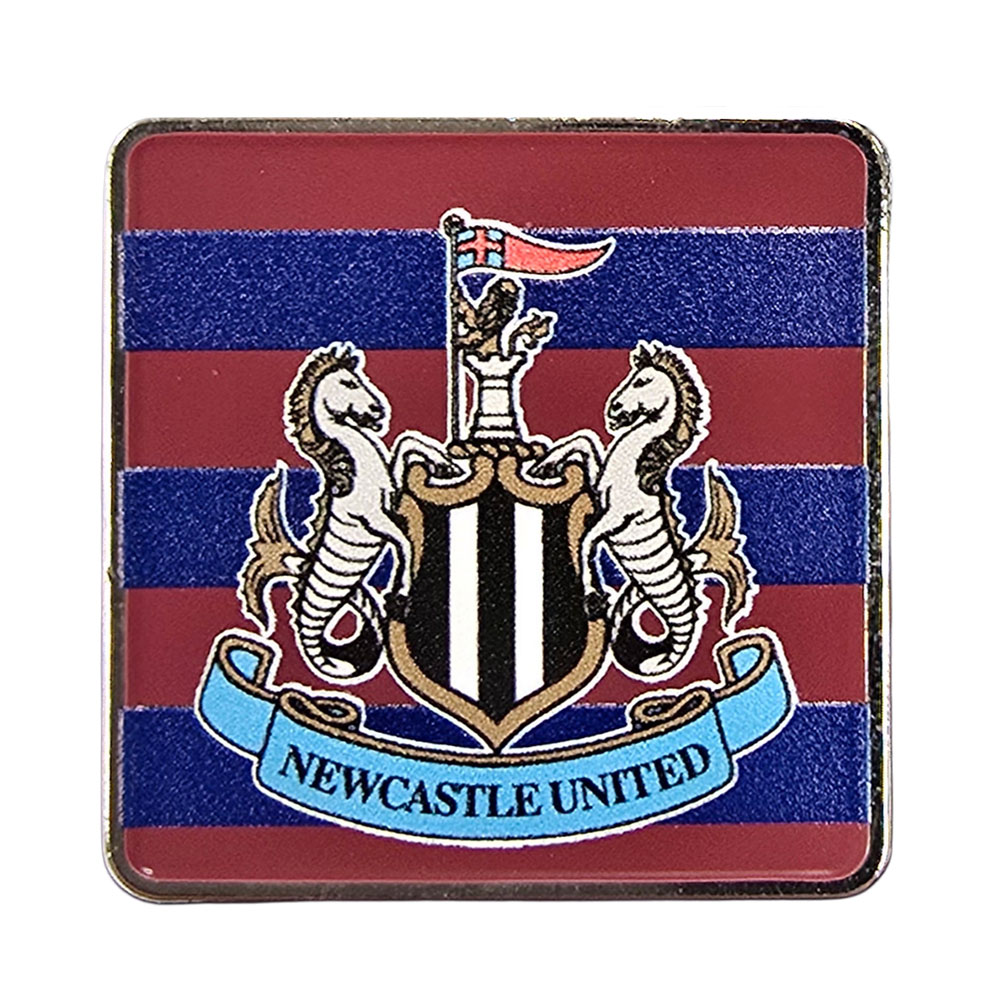 Newcastle United FC 95-96 Away Keyring & Badge Set - Image 3